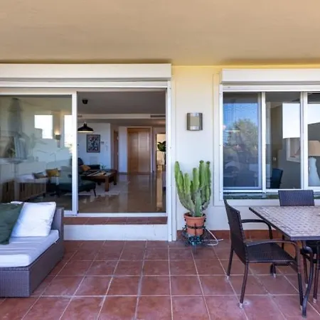 2 Bed Ground Floor Apartment Benahavís
