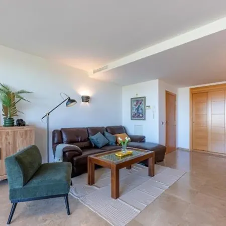 Apartment 2 Bed Ground Floor Benahavís