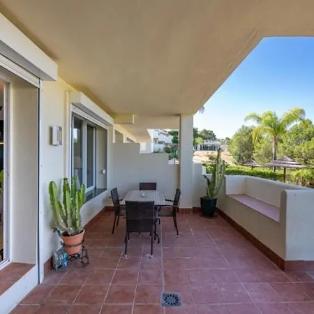 2 Bed Ground Floor Apartment Benahavís